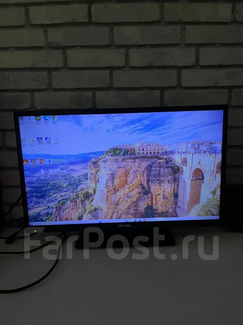 DNS V32D2500. LCD (��) ����