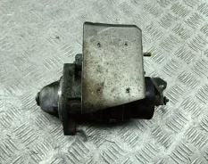 ������� Audi A4/RS4 B5 1994-2001; Audi A4/RS4 8D2 1994-2001; Audi A4/RS4 8D5 1994-2001 [68396575] 0001107017 ����