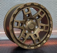 Inter Milano Mud Bahn. 8.5x18", 6x139.7, ET52, �� 95,2���. ����