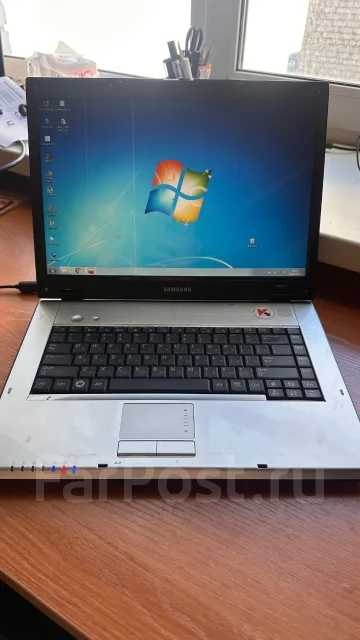 Samsung R60 Plus. 15.4", 2����, ��� 4 ��, ���� 160���, WiFi: 1, Bluetooth: 1, ����������� �� 1��. ����