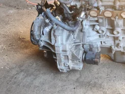 ���� Toyota ISIS 3014044030 ZGM10 2ZR-FAE [143560] 3014044030 ����