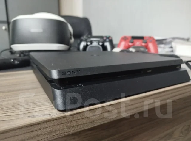 Sony PlayStation 3 Slim ����