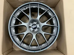 BBS CH-R II. 9.5/10.5x22", 5x112, ET30/20. ��� ����� �� ����������� ����