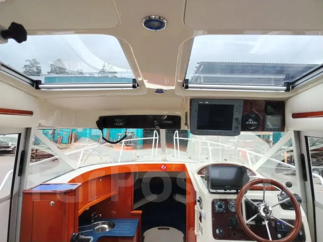 Aquador. 2006 ���, ����� 8,8��., ��������� ������������, 240��.�., ������ ����