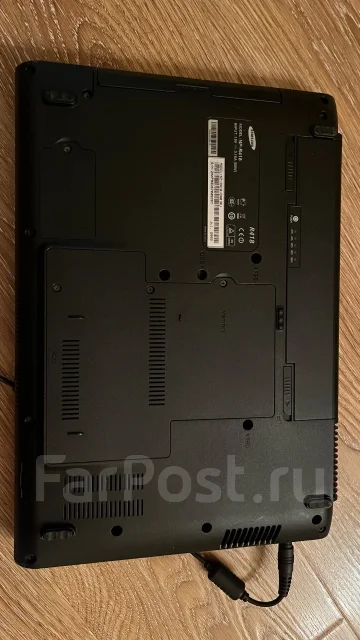 Samsung. 14", 216����, ���� 149���, WiFi: 1, Bluetooth: 1, ����������� �� 2��. ����