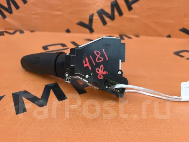 ������ ��������� Nissan NOTE 2011 B55679U00A E11 HR15 B55679U00A ����