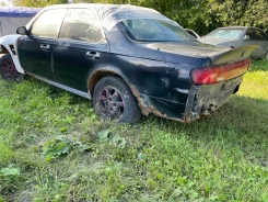 Nissan Laurel. GC34, RB25 ����