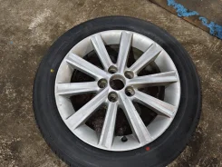 Toyota. 7.0x17", 5x114.3 ����
