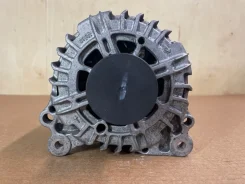 ��������� Volkswagen Passat 2013 03C903024F B7 CAX 03C903024F ����