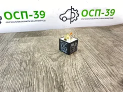 ���� ���������� ������ Audi A6 2001 443951253AA C5 Avant BDG 2.5TDI 443951253AA ����