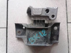 ������� ��������� Nissan March 112104V01A BK12 112104V01A ����