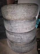 Bridgestone Dueler H/T 687