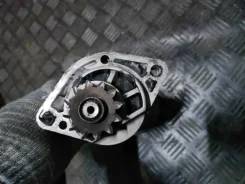 ������� Nissan NP300 23300VM00A 23300VM00A ����