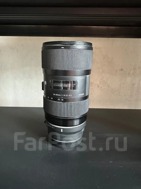 Sony Alpha ZV-E-10 Kit ����
