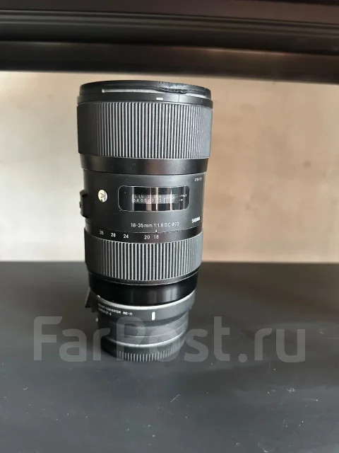 Sony Alpha ZV-E-10 Kit ����