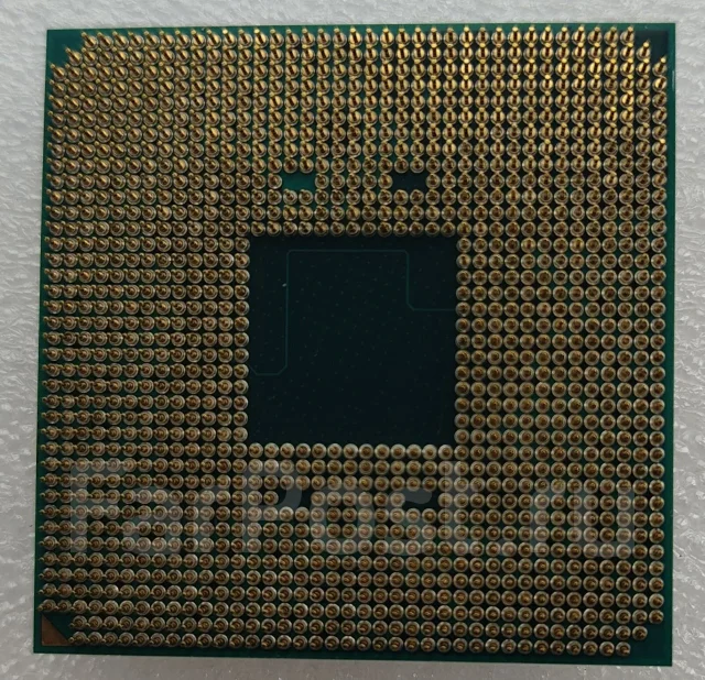 AMD Ryzen 3 3200G ����