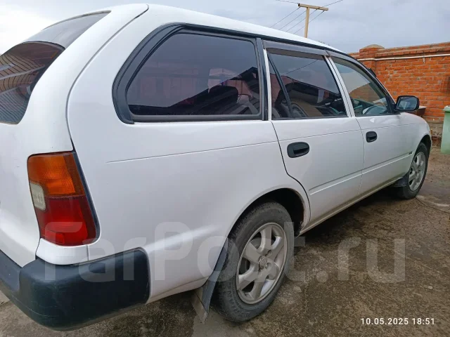 Toyota Corolla. �������, ��������, 1.5 (97��.�.), ������, 100 000����. �� ����