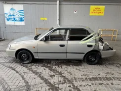 Hyundai Accent ����