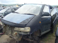 Nissan Largo. VNW30, CD20 ����