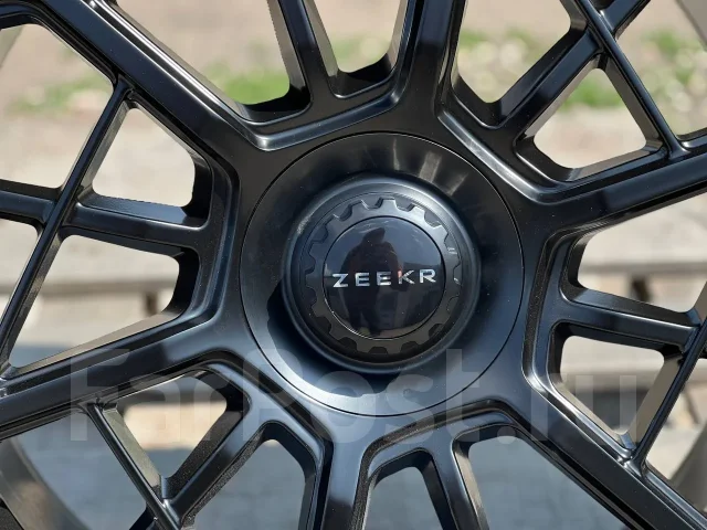 Zeekr. 8.5x21", 5x108, ET40, �� 63,4���. ����