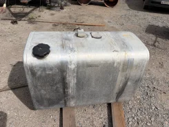 ����������� ��������� ��� Volvo / Renault �� 400 ������ � ���� 20367137 ����