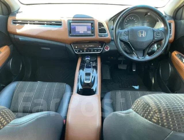 Honda Vezel. RU3, LEB ����