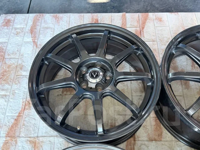 Vatrra. 7.0x17", 5x100, ET50 ����