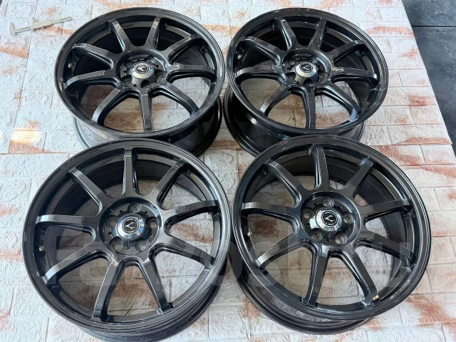 Vatrra. 7.0x17", 5x100, ET50 ����