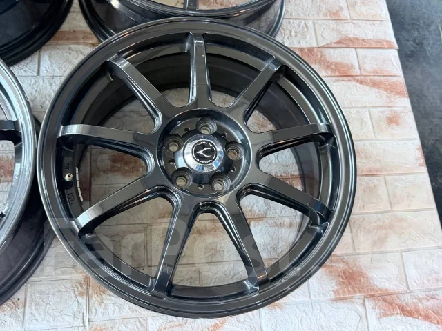 Vatrra. 7.0x17", 5x100, ET50 ����