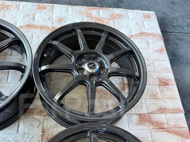 Vatrra. 7.0x17", 5x100, ET50 ����