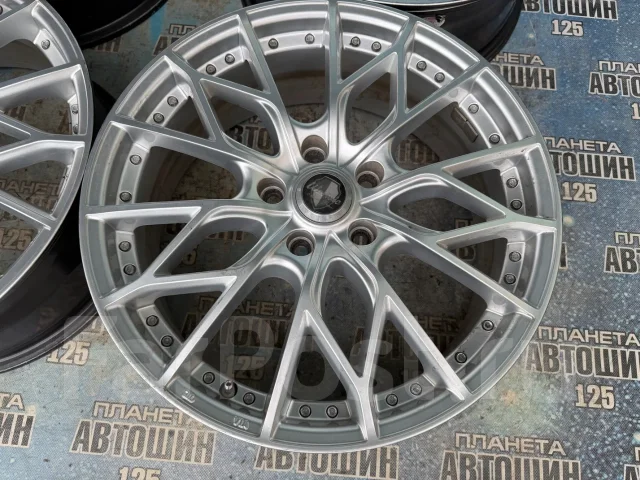 Avarus. 7.0x18", 5x114.3, ET53, �� 73,1���. ����