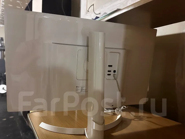 LG. 27", ���������� �� (LCD, LED, QLED) ����