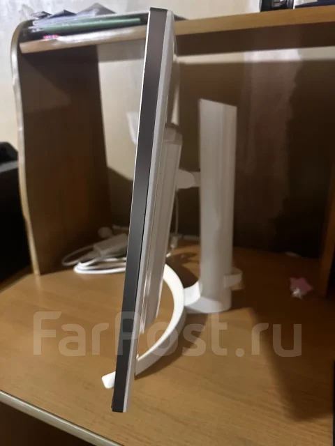 LG. 27", ���������� �� (LCD, LED, QLED) ����