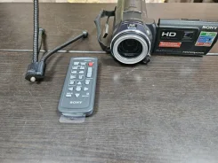 Sony HDR-PJ650E. 20 � ����� ��, � ���������� ����