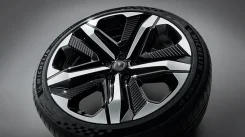 Modellista. 8.5x21", 5x120, ET30, �� 73���. ��� ����� �� ������������ ����