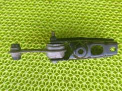 ������� ��������� Renault Kaptur Arkana 113320701R 113320701R ����