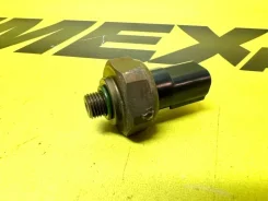 ������ �������� ������������ BMW 3 64538370623 E46 64538370623 ����