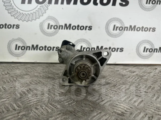 ������� Audi Q3 2012 02E911024D 8UB 02E911024D ����