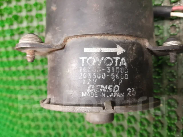 ����� ����������� Toyota Camry 1636331080 ����