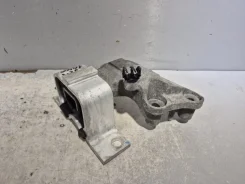 ������� ��������� Renault Logan 2 2017 112102235R H4MD438, ������ 112102235R ����