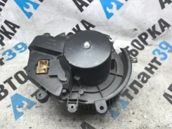 ���������� ����� Audi A4 8D1819021B B5 8D1819021B ����