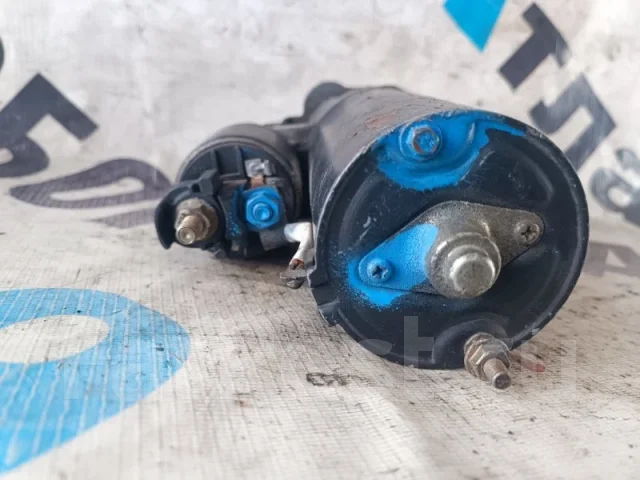 ������� Audi A6 068911024C C5 068911024C ����