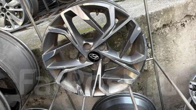 Kia. x17" ����