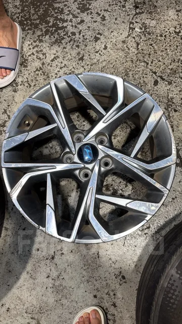 Kia. x17" ����