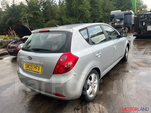 ����� Kia Ceed 2007-2012 22109461 664001H000 ����