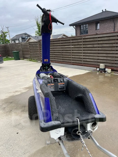 Yamaha SuperJet-700 ����