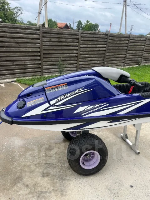 Yamaha SuperJet-700 ����