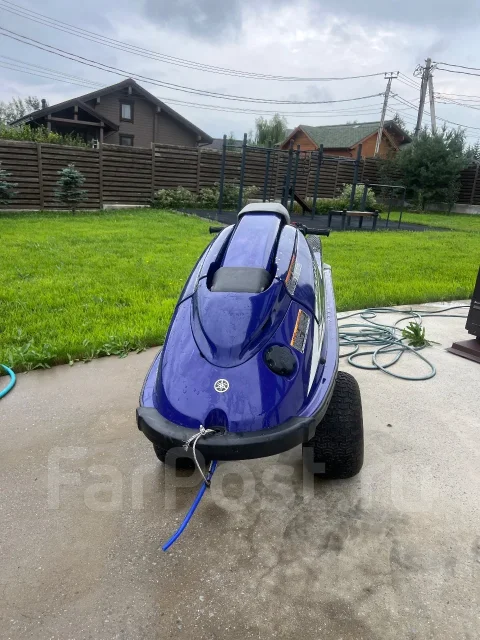 Yamaha SuperJet-700 ����