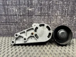 ���������� AUDI A4 2006 06B903133A B7 ALT 06B903133A ����
