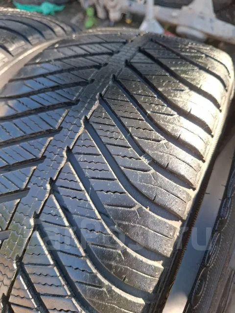 Goodyear Vector 4Seasons. �����������, �/�, ����� 20 % ����